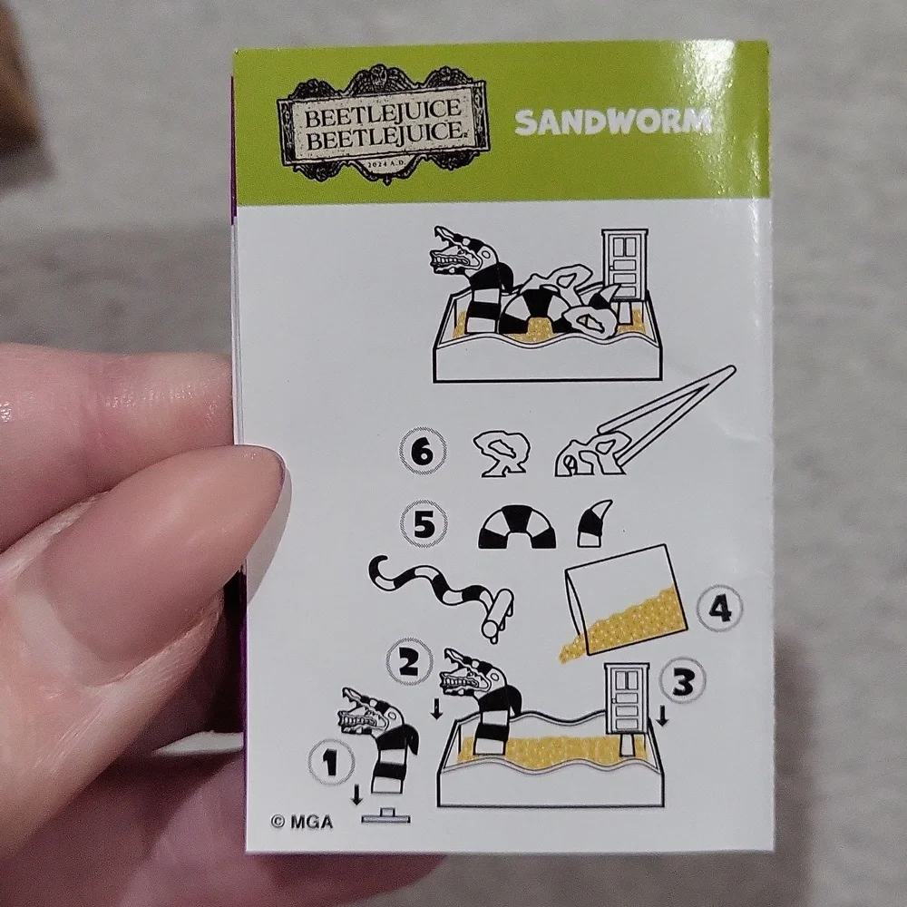 Miniverse Make It Mini Food Sandworm